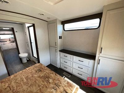 2023 Dutchmen RV Atlas - Photo 23
