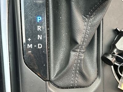 2024 Toyota Highlander — photo 14 view