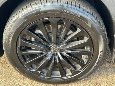 2024 Toyota Highlander — photo 27 view