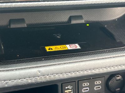 2024 Toyota Highlander — photo 12 view