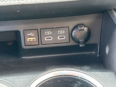 2024 Toyota Highlander — photo 13 view