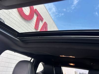 2024 Toyota Highlander — photo 18 view