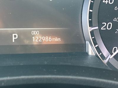 2024 Toyota Highlander — photo 25 view