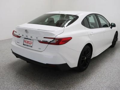 2025 Toyota Camry FWD - Photo 6