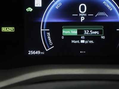 2025 Toyota Camry FWD - Photo 39