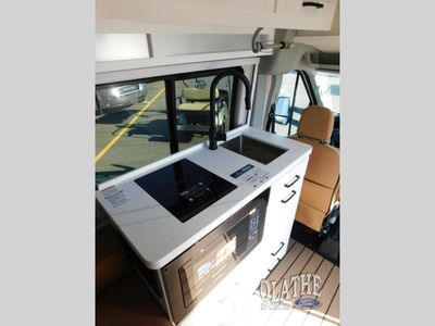 2026 Coachmen RV Beyond - Photo 12