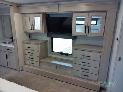 2025 Grand Design Solitude - Photo 37