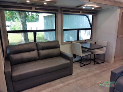 2025 Grand Design Solitude - Photo 31