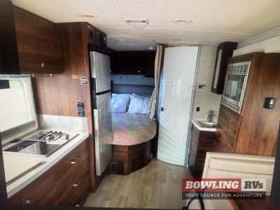 2023 View 24J — interior view