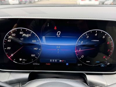 2026 Mercedes-Benz GLC - Photo 2