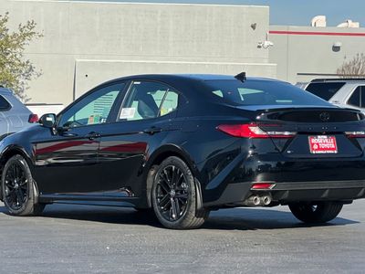 2026 Toyota Camry - Photo 6