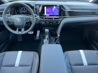 2026 Toyota Camry - Photo 3