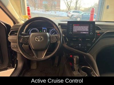 2021 Toyota Camry SE - Photo 15