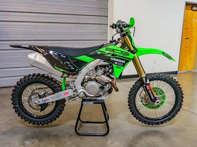 2025 Kawasaki KX450X - Photo 3