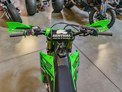2025 Kawasaki KX450X - Photo 8