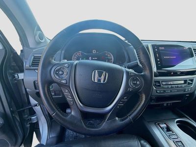 2020 Honda Ridgeline — photo 8 view
