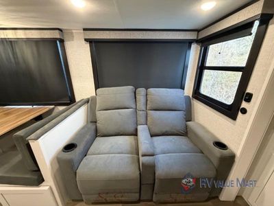 2025 Jayco Eagle HT - Photo 12
