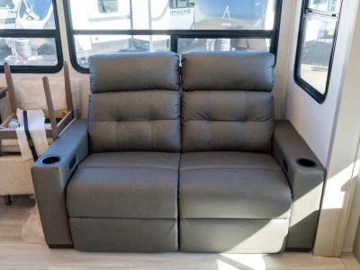 2026 Grand Design SOLITUDE INFLUEN - Photo 14