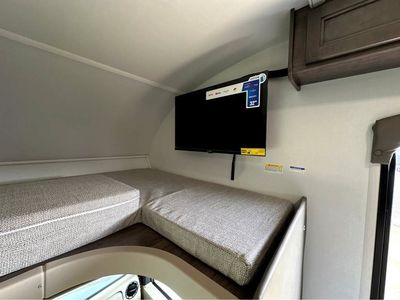 2026 Jayco Redhawk SE — photo 13 view