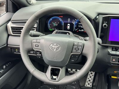 2026 Toyota Camry XSE - Photo 17