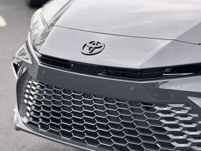 2026 Toyota Camry XSE - Photo 8