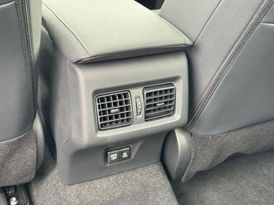 2026 Toyota Camry XSE - Photo 12