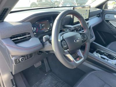2026 Ford Explorer — photo 16 view