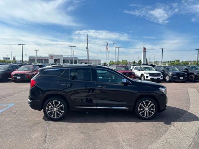 2018 GMC Terrain — interior view
