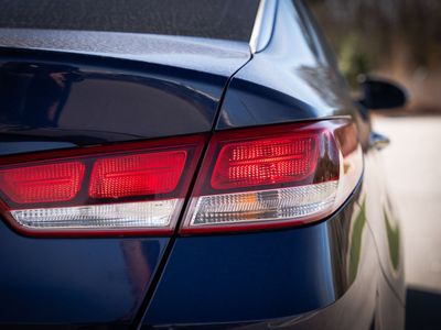 2018 Kia Optima - Photo 13