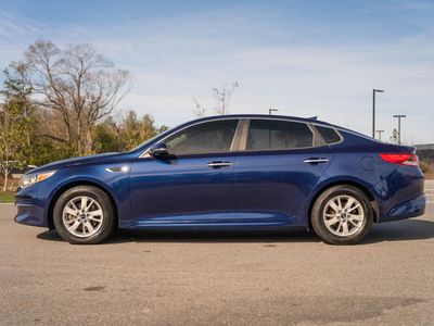 2018 Kia Optima - Photo 3