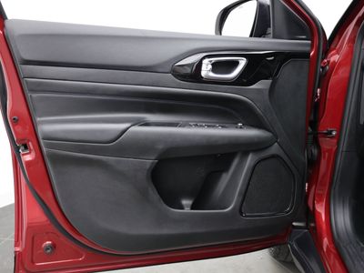 2026 Jeep Compass - Photo 17