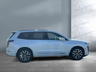 2021 Cadillac XT6 — photo 7 view
