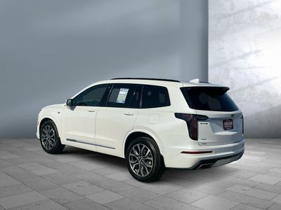 2021 Cadillac XT6 — interior view
