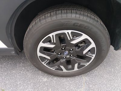 2025 Subaru Forester - Photo 10