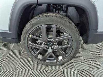 2026 Jeep Compass — photo 17 view