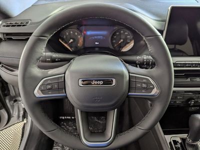 2026 Jeep Compass — photo 18 view