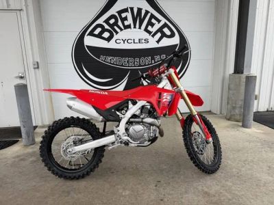 2026 Honda® CRF450R — front three-quarter view