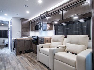 2026 Entegra Coach Vision XL — photo 12 view