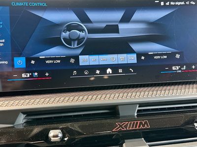 2026 BMW XM - Photo 11