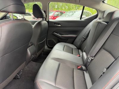 2025 Nissan Altima - Photo 10