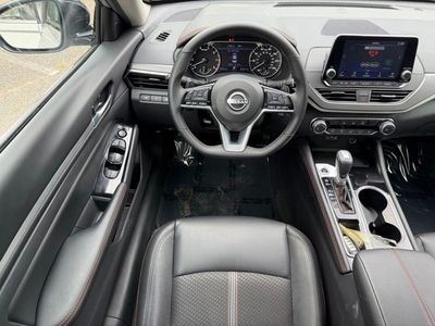 2025 Nissan Altima - Photo 13