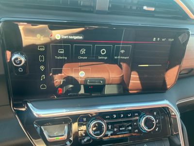 2026 GMC Sierra 1500 — photo 12 view