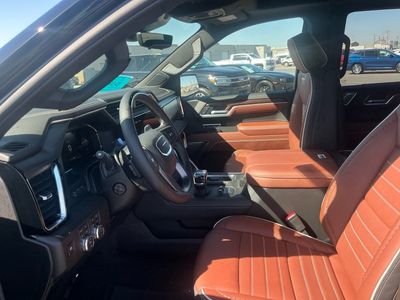2026 GMC Sierra 1500 — photo 10 view