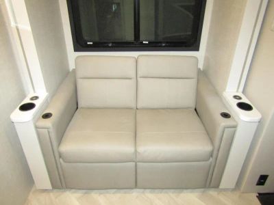 2026 Thor Motor Coach COMPASS AWD - Photo 5