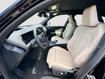 2025 BMW X3 — photo 18 view
