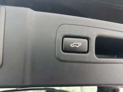 2016 Lexus NX — photo 26 view