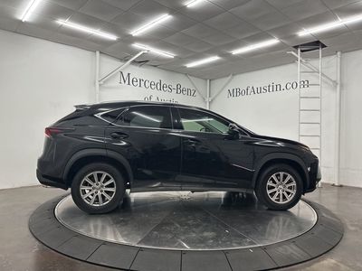 2016 Lexus NX — photo 8 view