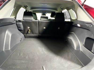 2024 Toyota RAV4 - Photo 28