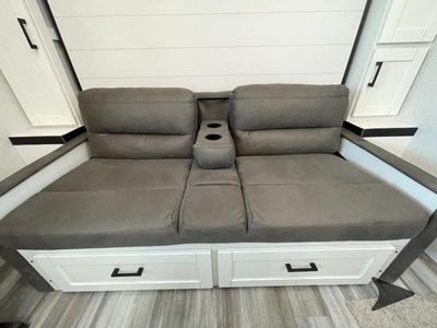 2026 Jayco Jay Flight SLX — photo 15 view