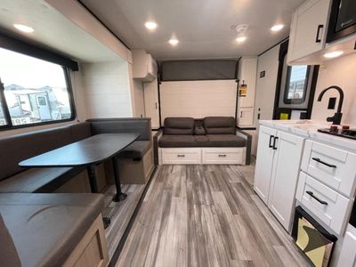 2026 Jayco Jay Flight SLX — photo 12 view